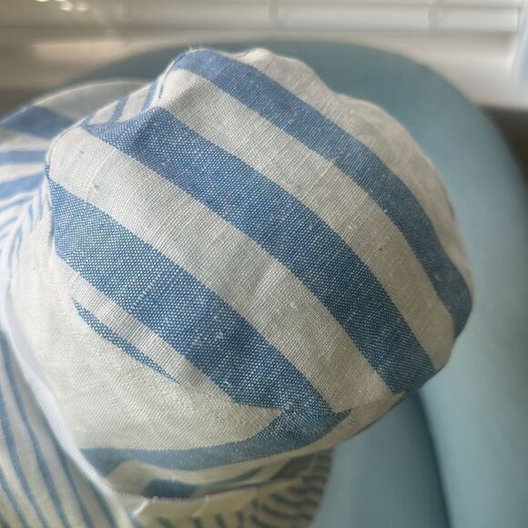 Romer Millinery Custom linen Bucket Hat O/S - Picture 5 of 7